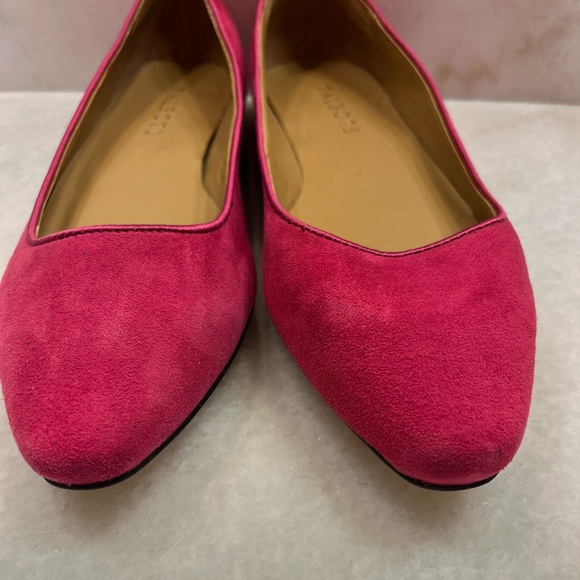 Talbots Suede  Edison Ballet Flat 8.5 Narrow - Picture 2 of 8